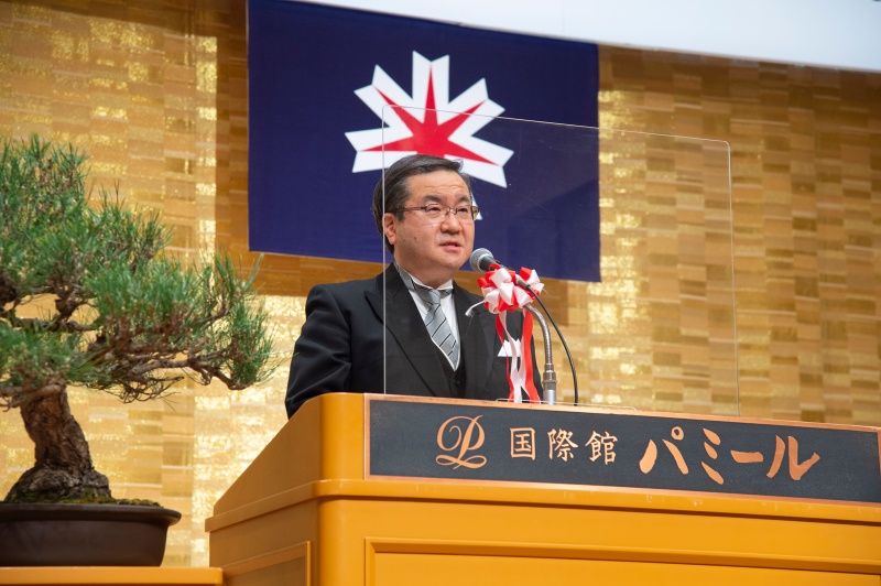 山下学長による式辞
