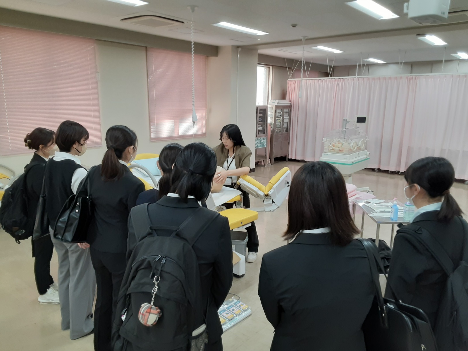 施設見学ツアー   助産学専攻