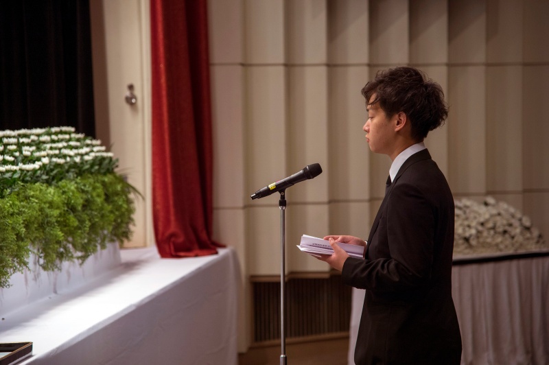 追悼の言葉（学生代表　医学部2年）