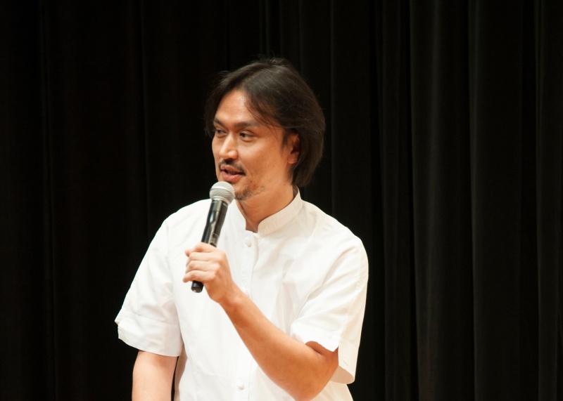 「中田英寿・生江史伸トークセッション　知る旅へ、毎日のしあわせへ」の様子