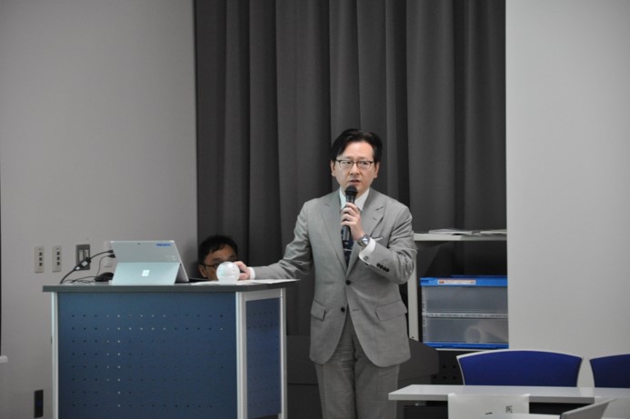 鈴木副部門長説明