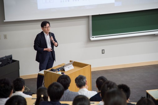 鈴木教授