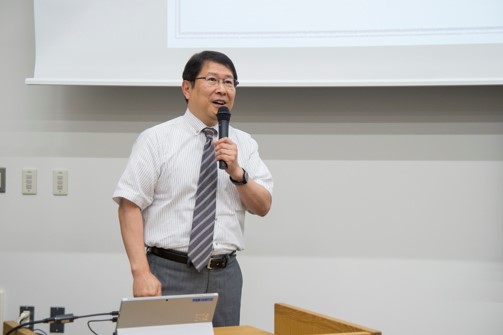 片寄教授