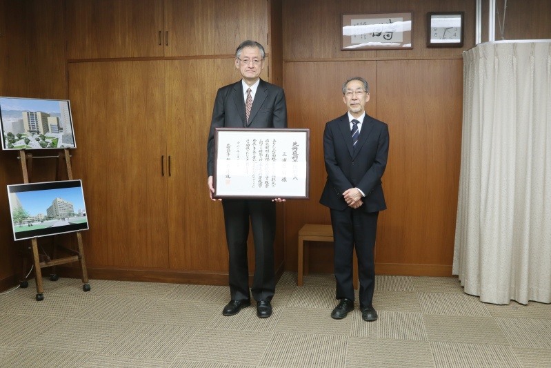 受賞の様子