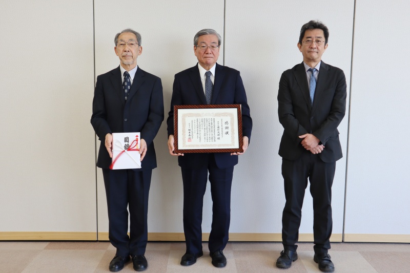 記念撮影（特定非営利活動法人　国際協力研究センター　様）
