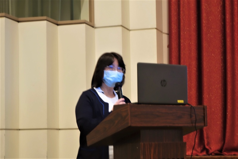 開会の挨拶をする工藤看護部長（患者サービス向上委員会委員長）