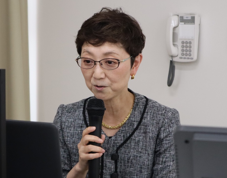 挨拶（大日向　保健医療学部長）