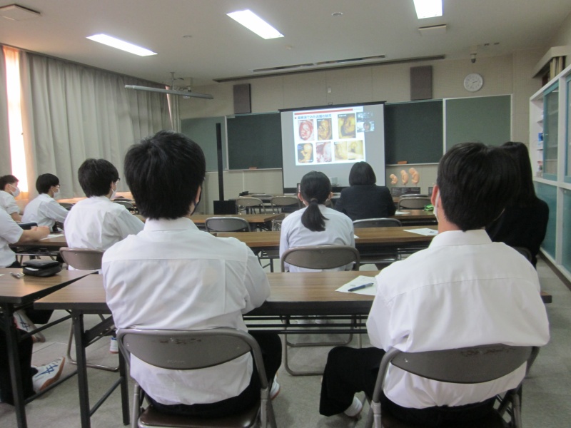 受講する平取高校の皆さん