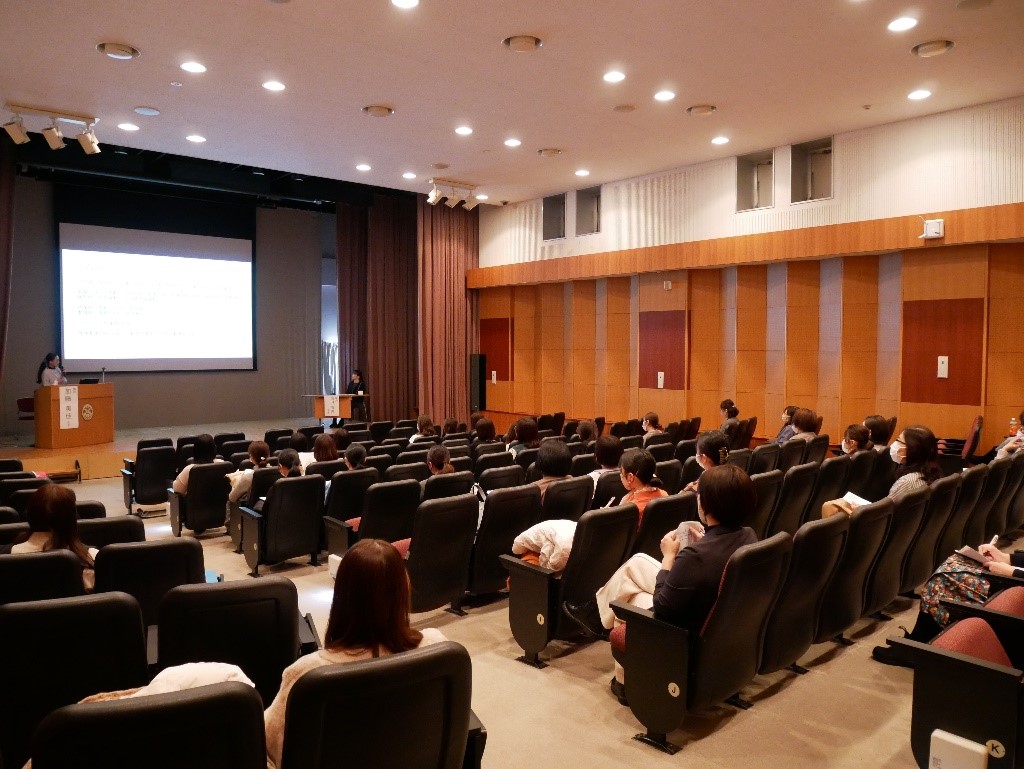 特別講演の様子