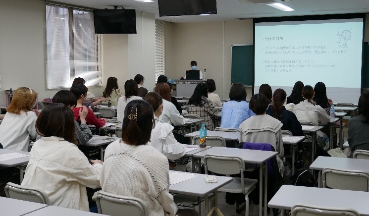 修了生による講話の様子（ステップアップ編）