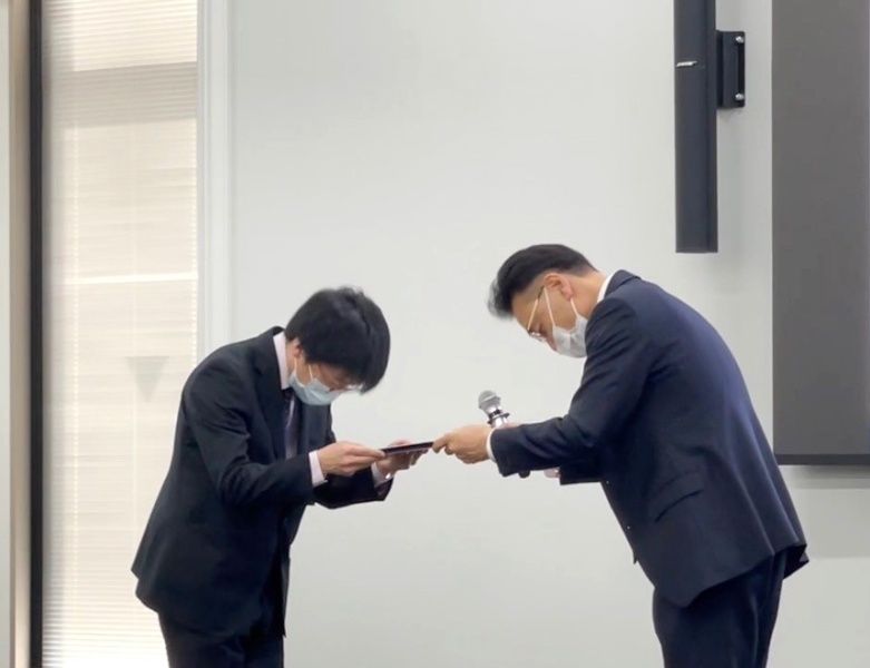受賞の様子
