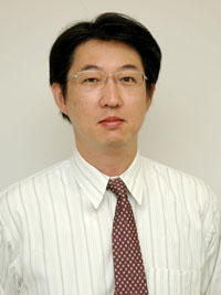 三國 信啓教授