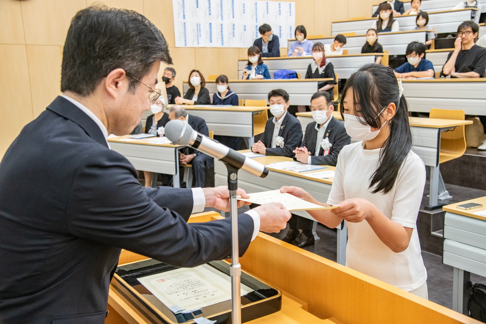病理賞の授与