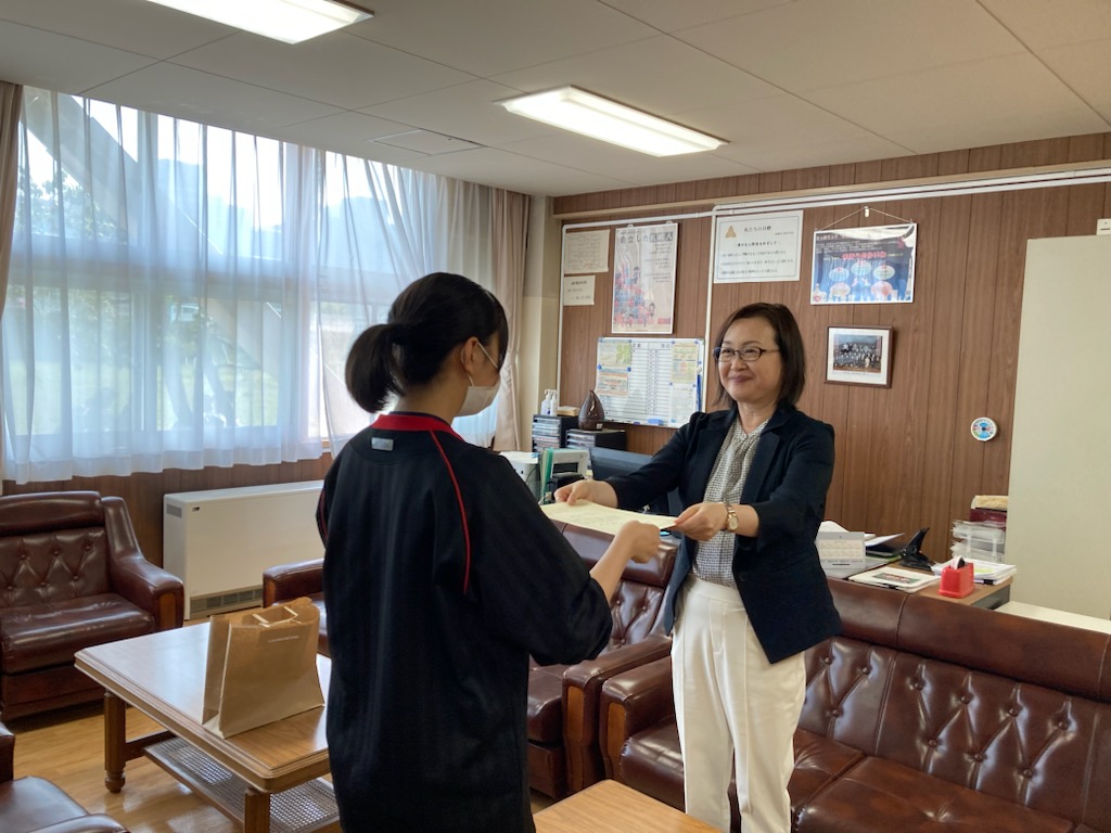 柏中学校