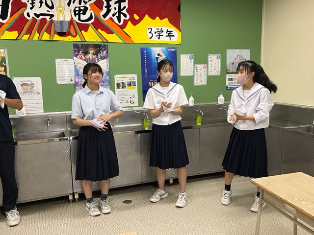 宮の森中学校