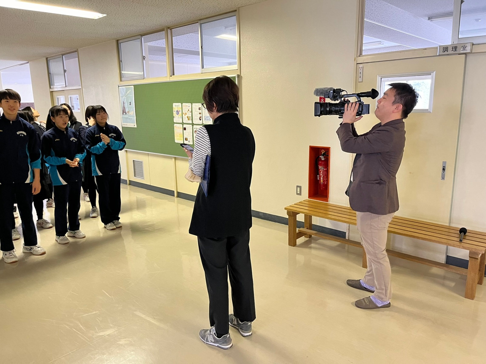 中高生ニュース撮影