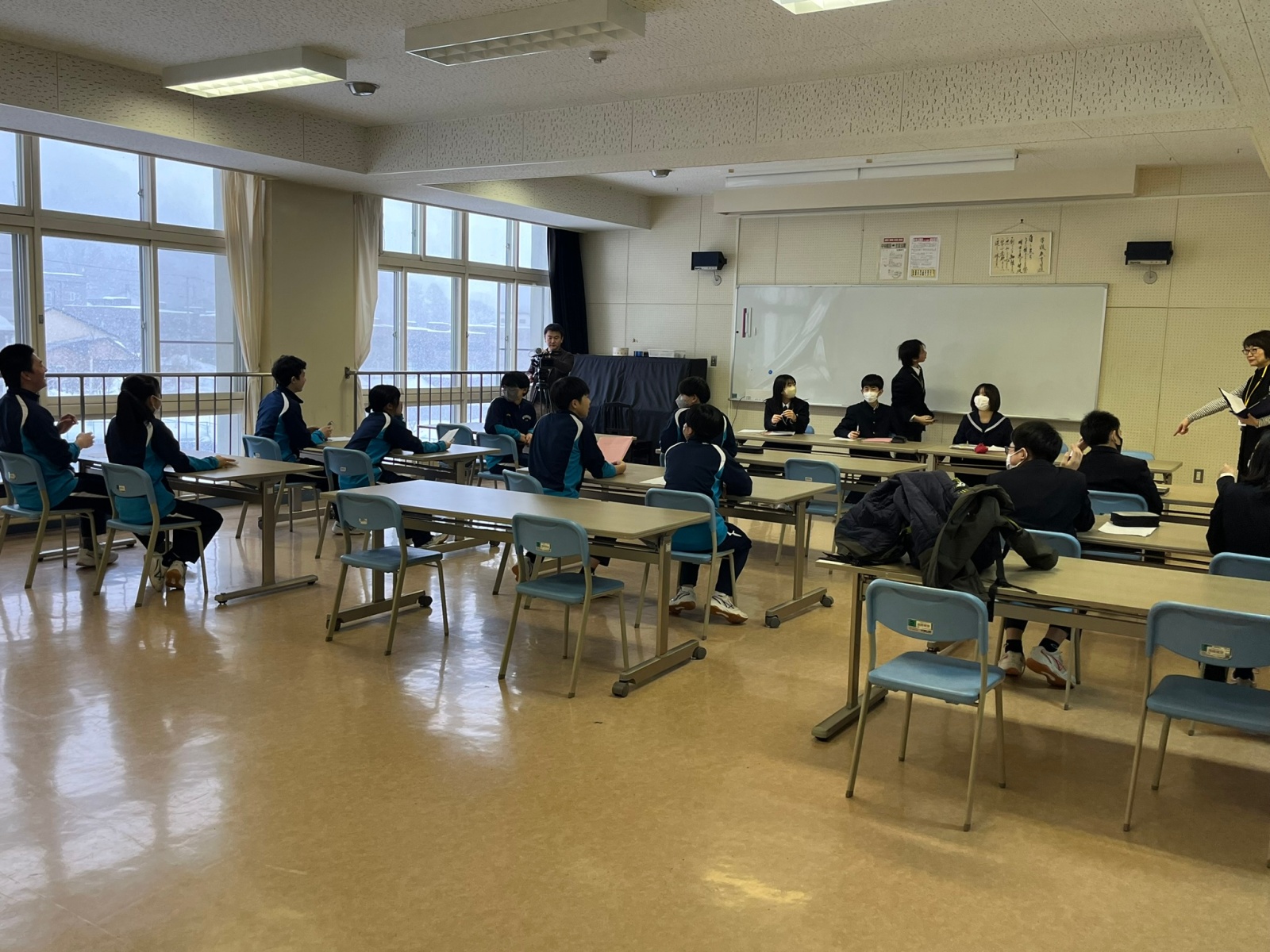 中高生ニュース撮影