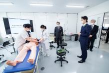 視察の様子3