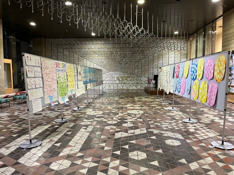 札幌市役所ロビー展