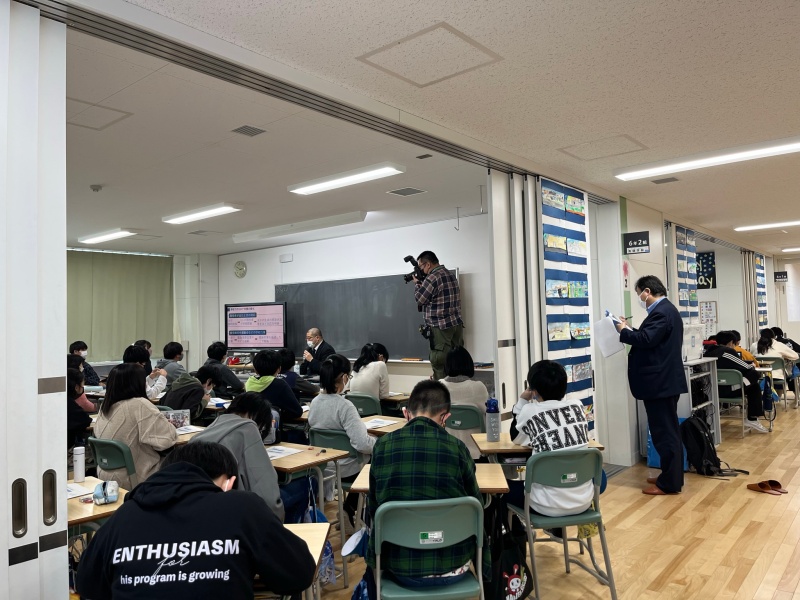 札幌市保健所　岬　様の講義③　取材の様子